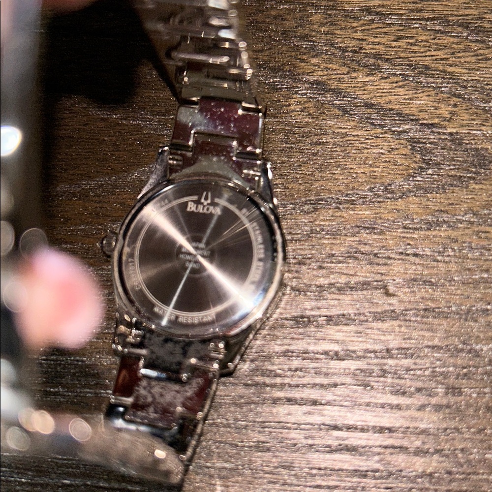 Beautiful Bulova Watch - Picture 6 of 7
